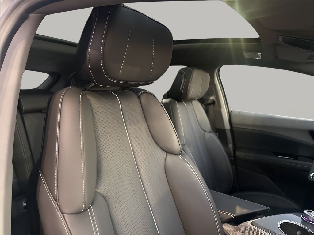 Used Car 2025 Cadillac Optiq  Sport For Sale Under $50,000 In Austin, Texas