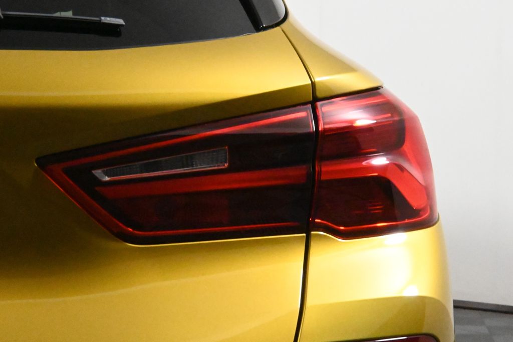 Thumbnail: 2018 BMW X2 - 13
