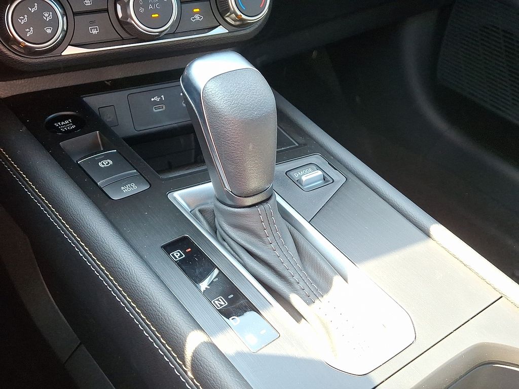 Thumbnail: 2025 Nissan Kicks - 7