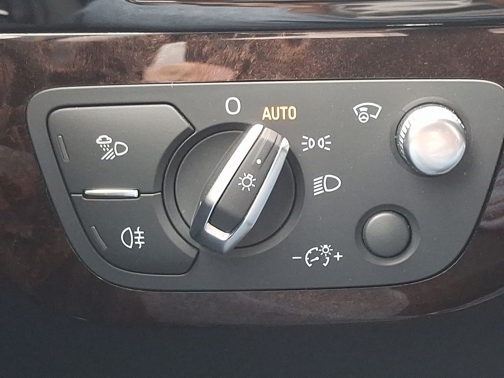 Thumbnail: 2019 Audi Q7 - 25