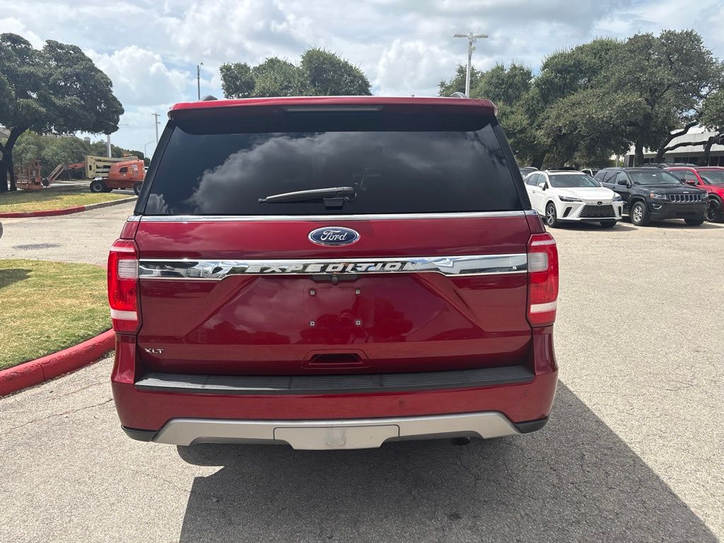 Thumbnail: 2019 Ford Expedition - 4