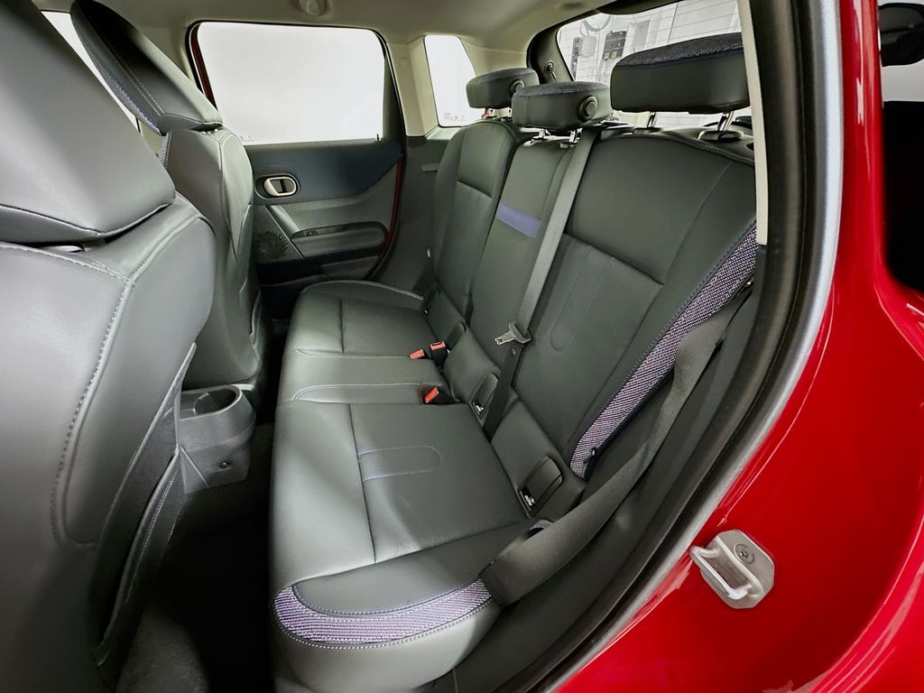 2025 MINI Cooper Hardtop S 17