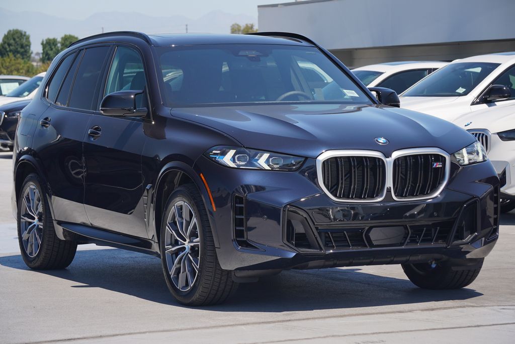 2025 BMW X5 M60i 3