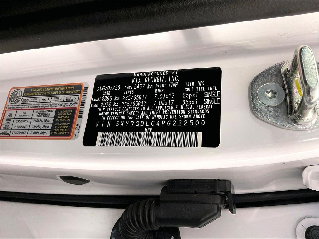 2023 Kia Sorento — photo 35