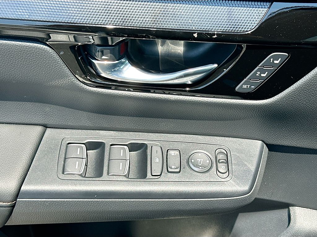 2025 Honda CR-V Sport Touring 20