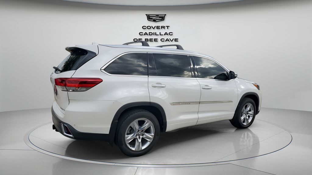 Used Car 2017 Toyota Highlander  Limited For Sale Under $25,000 In Austin, Texas