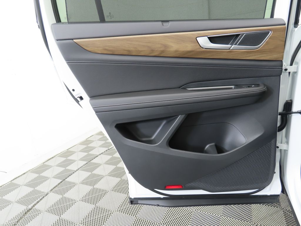 Thumbnail: 2026 Volkswagen Atlas - 26