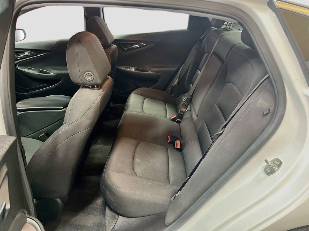 Used 2025 Summit White Chevrolet LT image 24