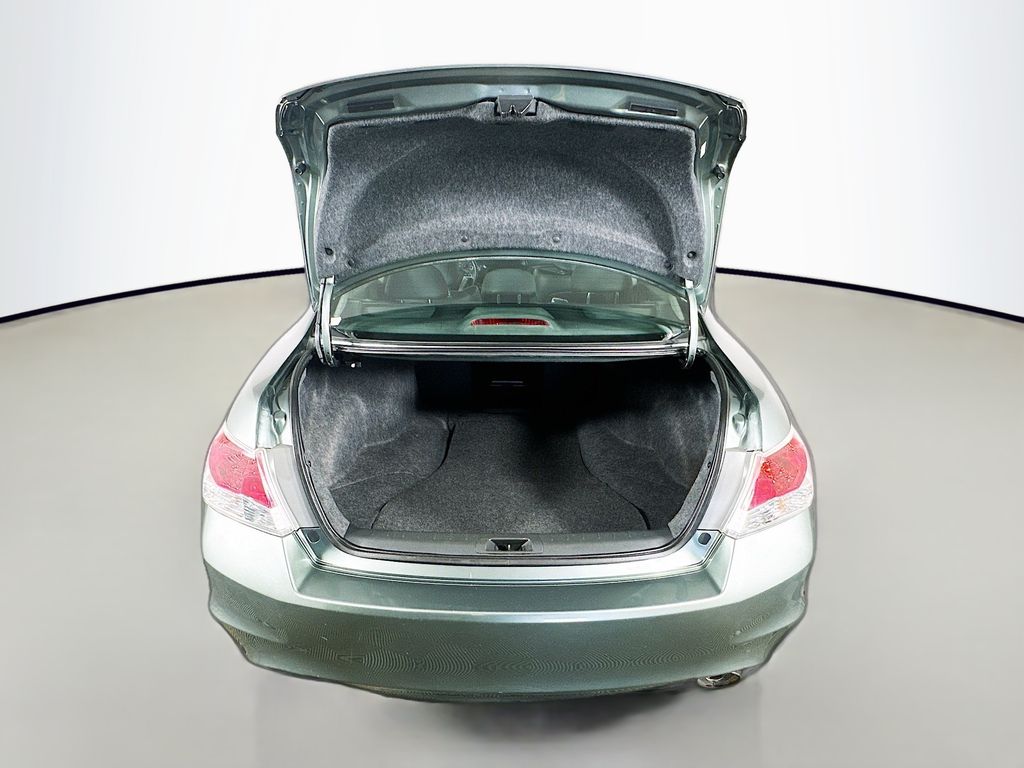 Used 2010 Green Honda EX-L image 27