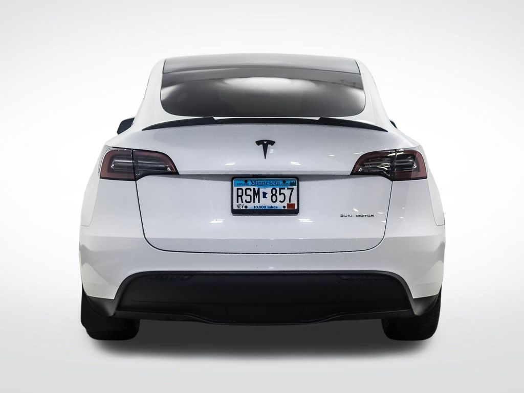 Thumbnail: 2023 Tesla Model Y - 4