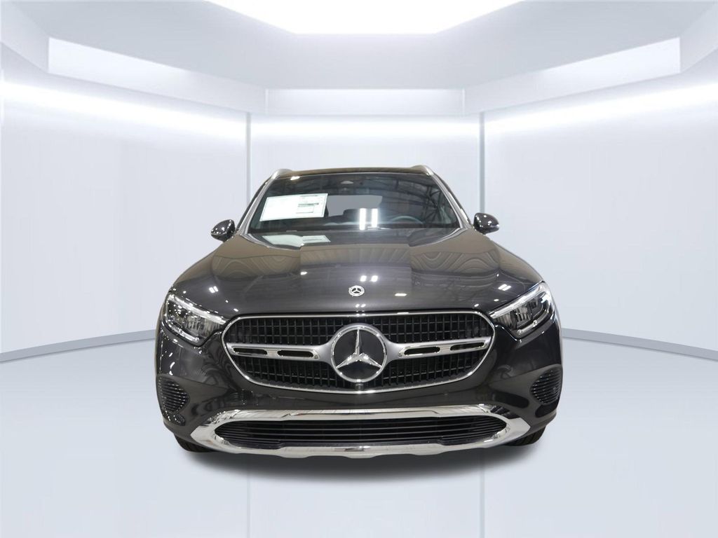 Thumbnail: 2026 Mercedes-Benz GLC - 8
