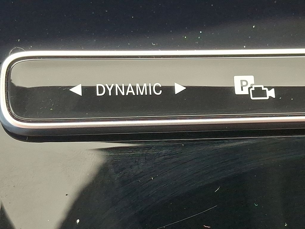 Thumbnail: 2025 Mercedes-Benz C-Class - 23