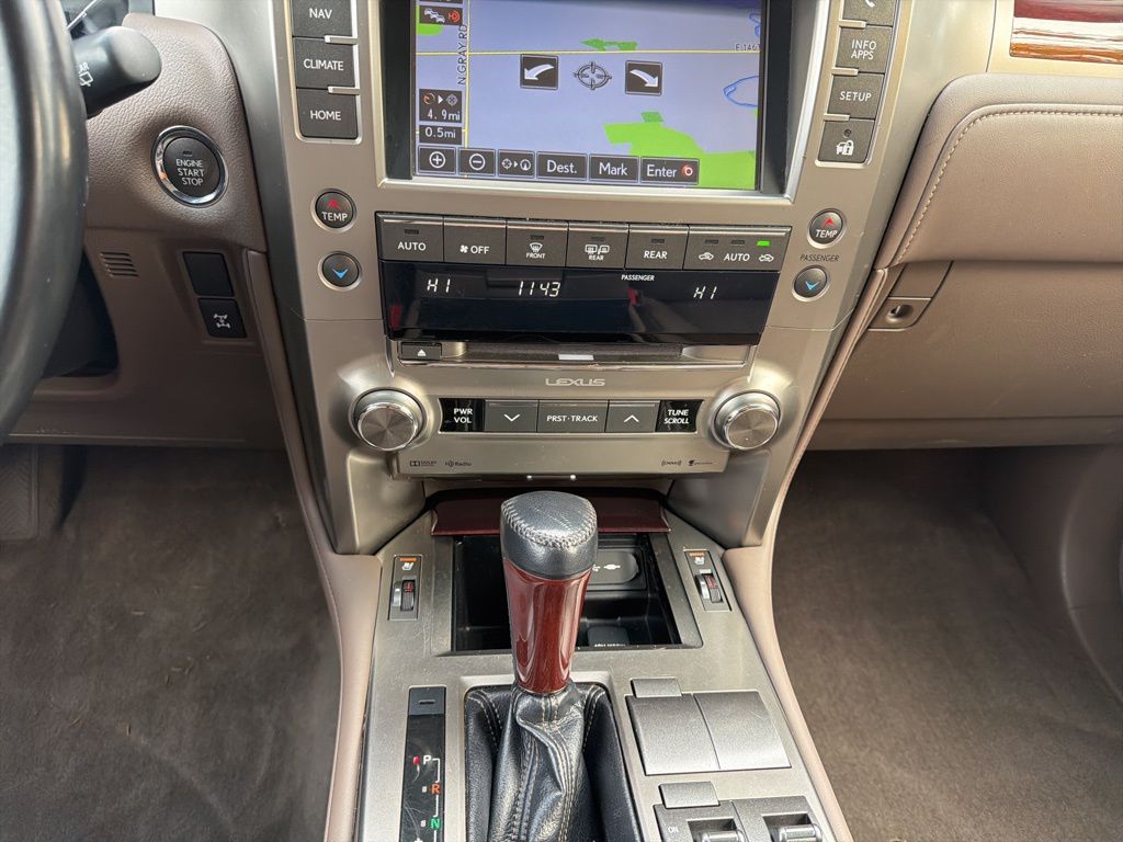 Thumbnail: 2016 Lexus GX - 16