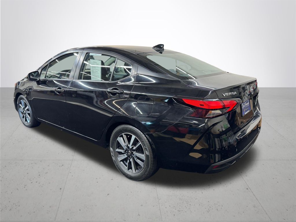 2021 Nissan Versa 1.6 SV