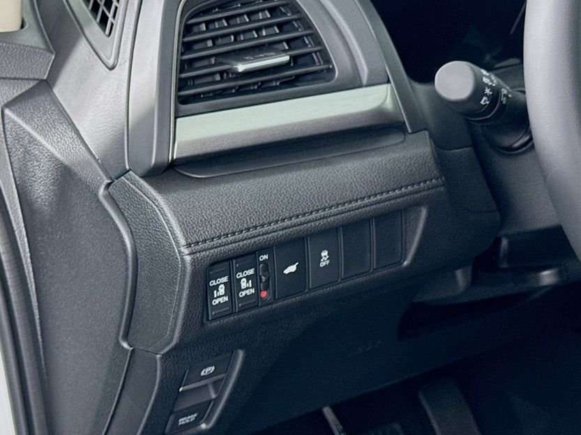 Used Car 2025 Honda Odyssey  Ex-l For Sale Under $50,000 In Austin, Texas