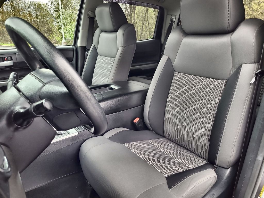 2018 Toyota Tundra SR5 13