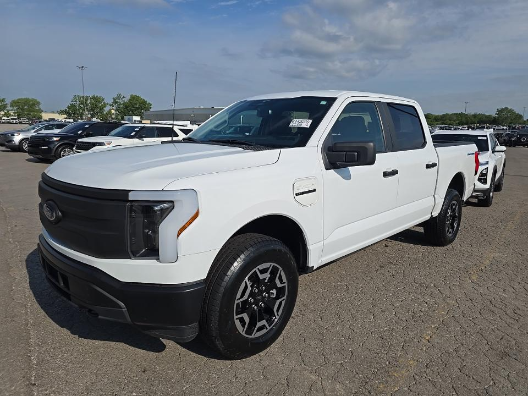 Oxford White 2023 Ford F-150 Lightning Pickup Truck All-Wheel Drive Automatic