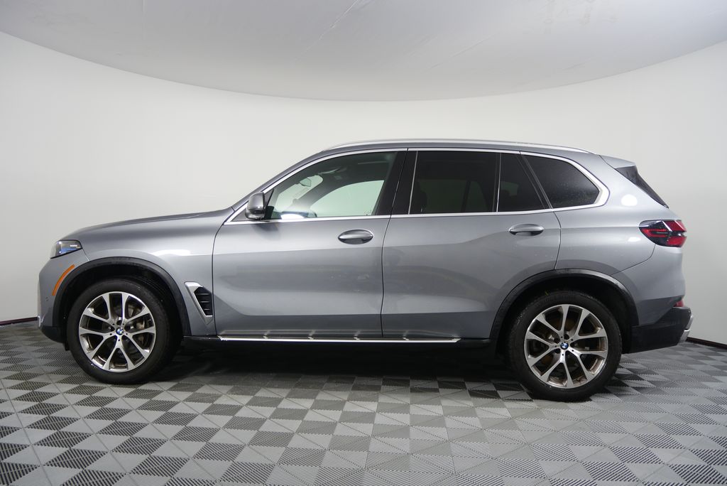 Thumbnail: 2025 BMW X5 - 6