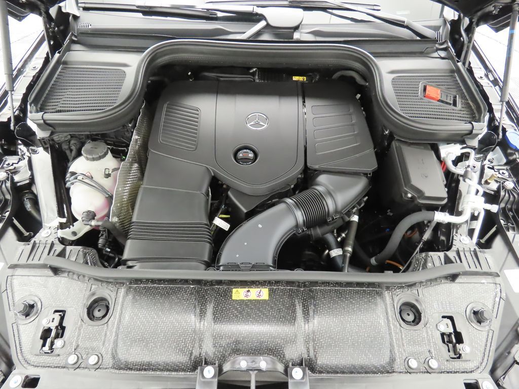 Thumbnail: 2026 Mercedes-Benz GLE - 29