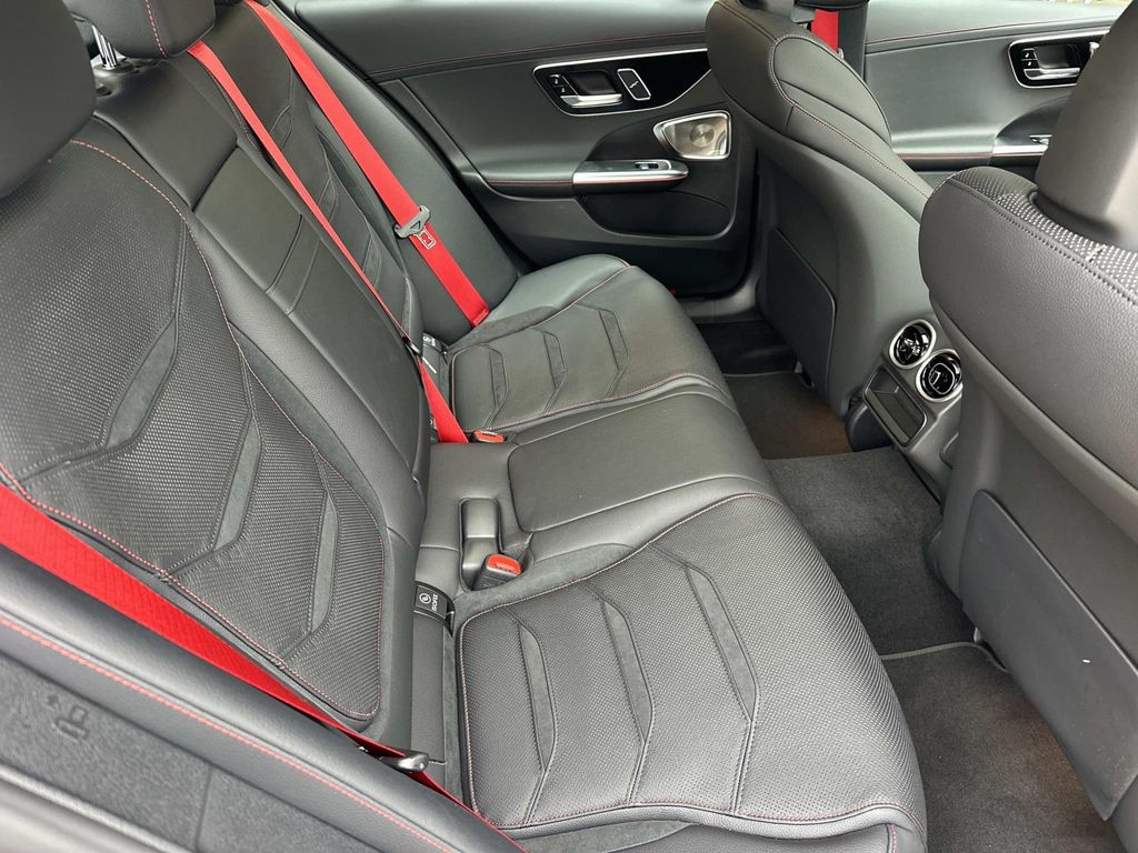 Thumbnail: 2025 Mercedes-Benz C-Class - 12