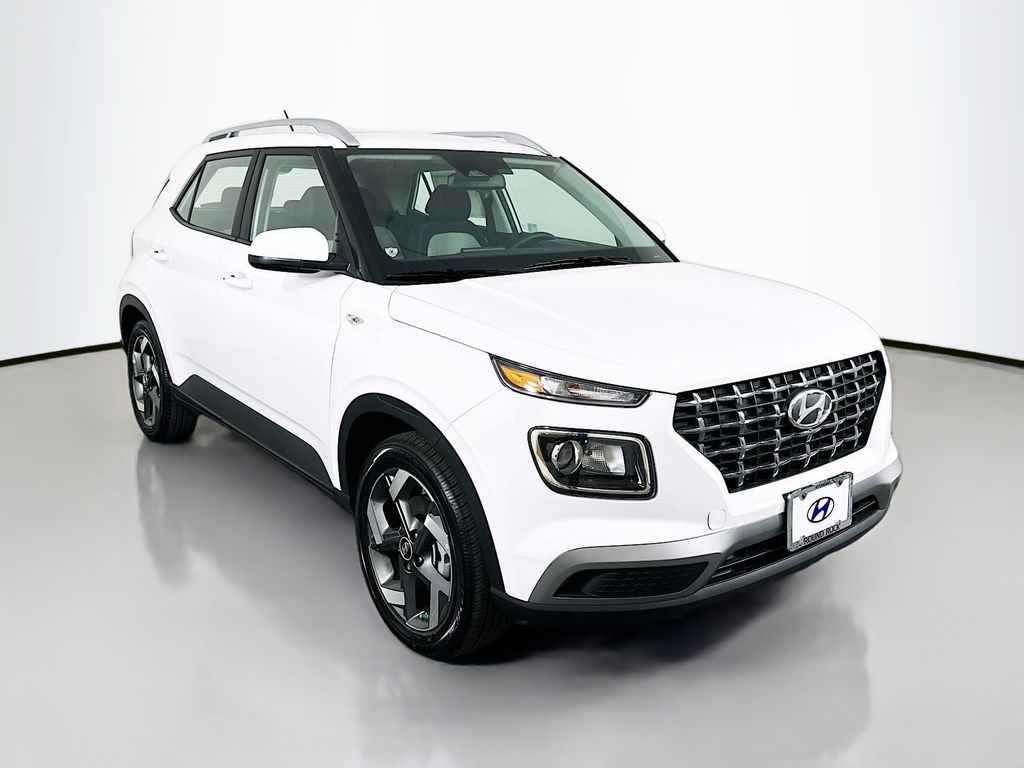 Thumbnail: 2025 Hyundai Venue - 3