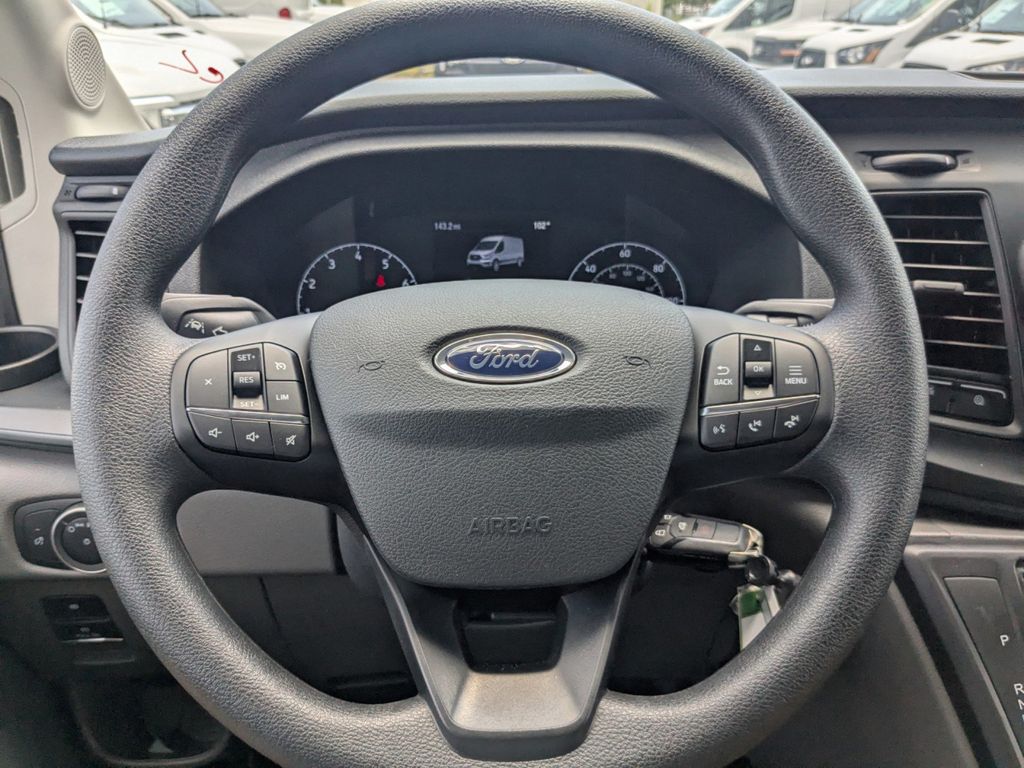 2025 Ford Transit 250