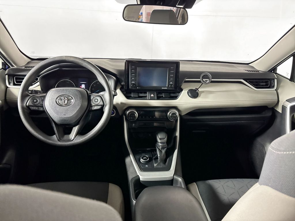 2020 Toyota RAV4 Hybrid XLE