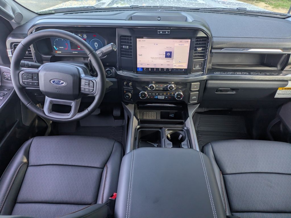 2026 Ford F-350 Super Duty LARIAT