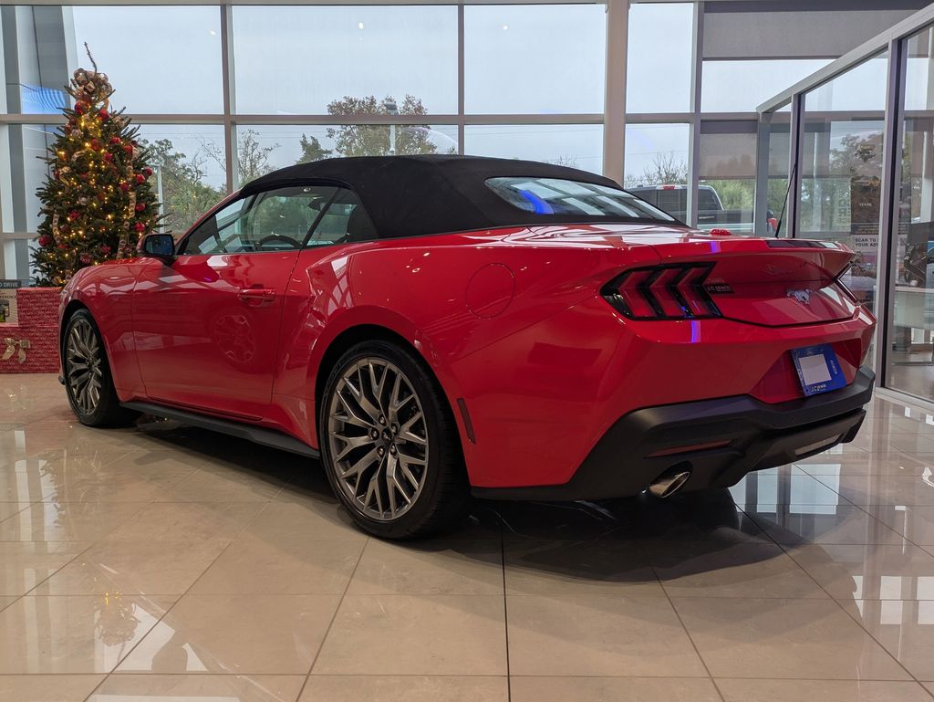 2026 Ford Mustang EcoBoost Premium