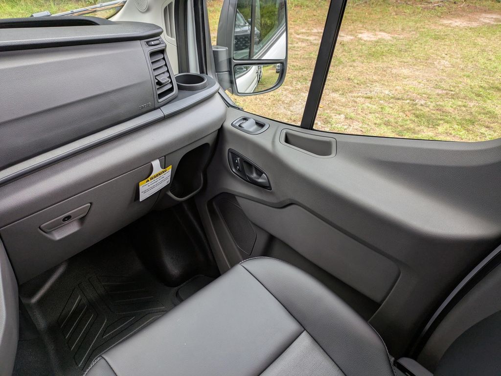 2025 Ford Transit-250 Cargo Van 