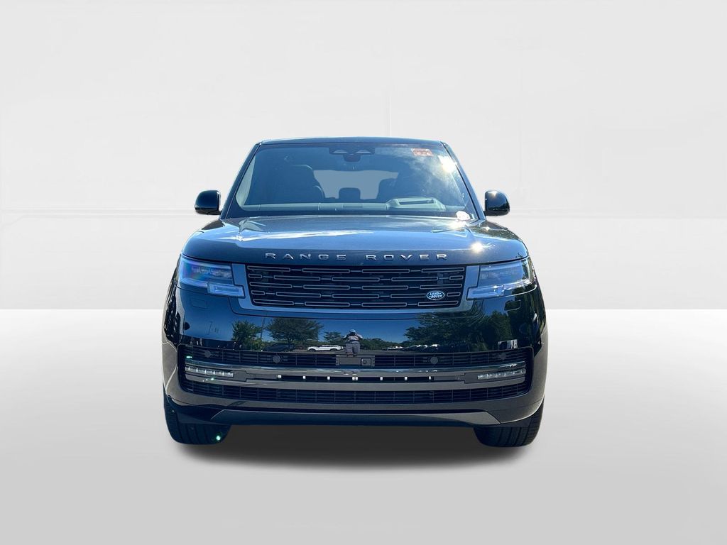 new 2025 Land Rover Range Rover Plug-In Hybrid car, priced at $130,292