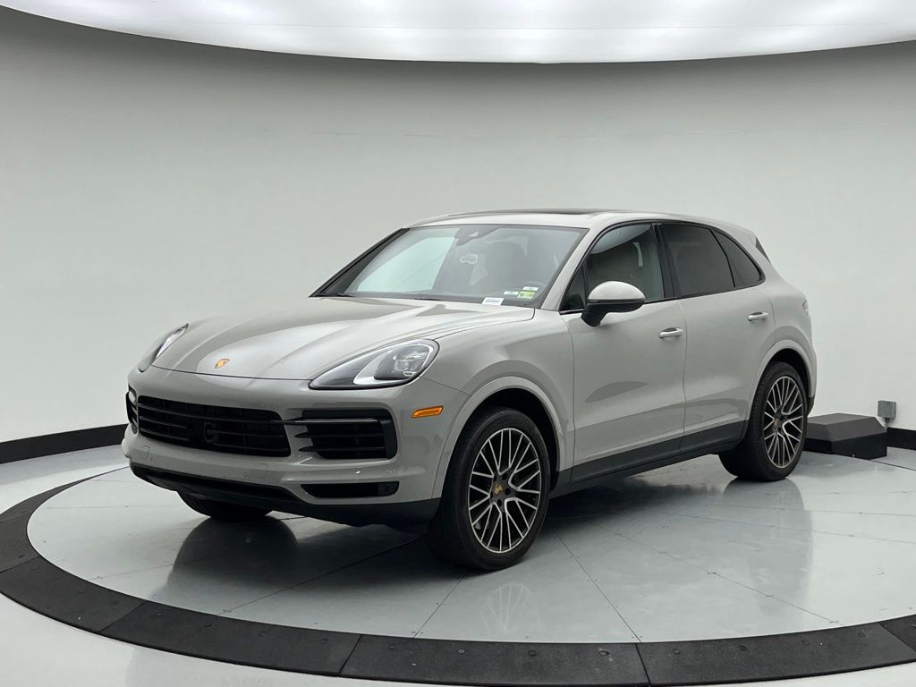 Thumbnail: 2023 Porsche Cayenne - 1