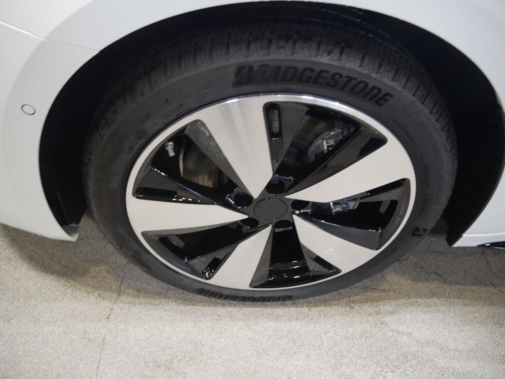 Thumbnail: 2026 Audi A5 - 10
