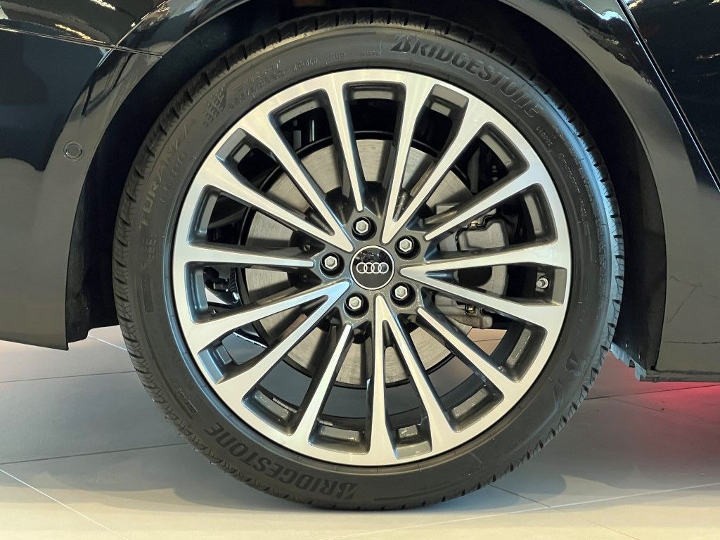 Thumbnail: 2026 Audi A6 - 6