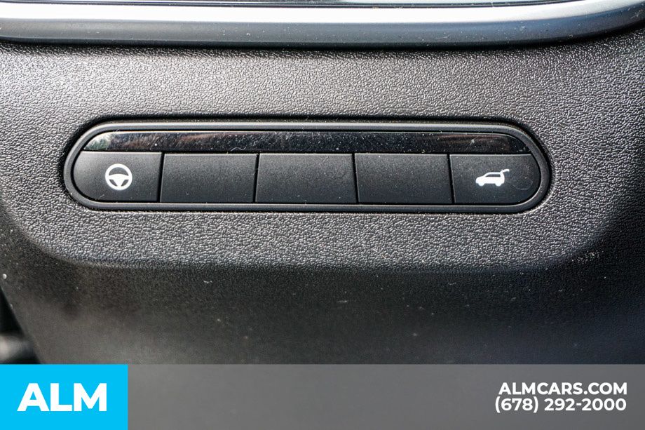 Used 2024 Black INFINITI LUXE image 47