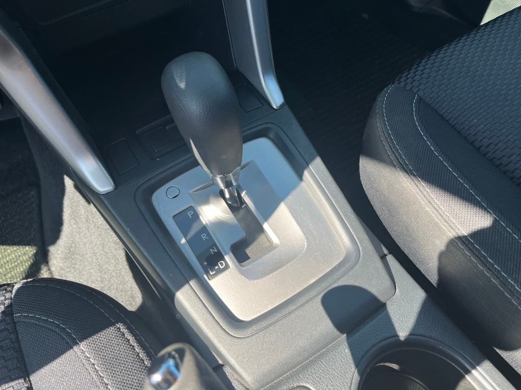 2018 Ice Silver Metallic Subaru Forester 2.5i AWD SUV