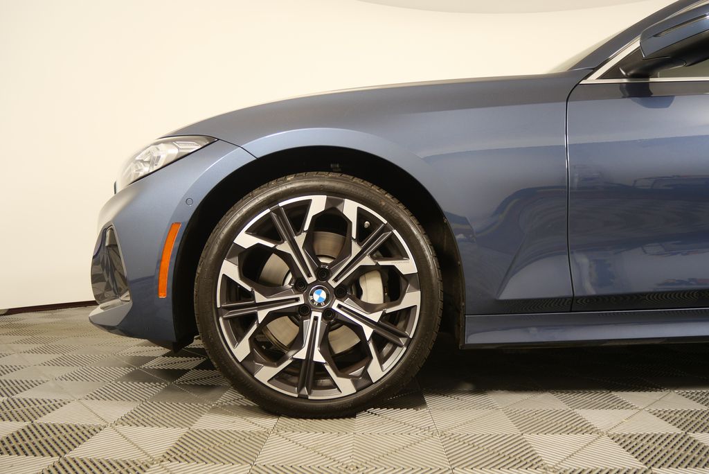 Thumbnail: 2025 BMW 3 Series - 7