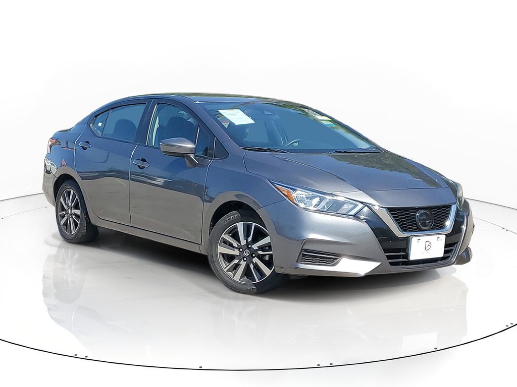 2021 Nissan Versa SV FWD