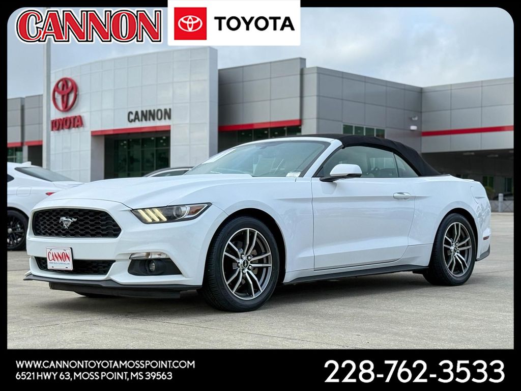 Oxford White 2017 Ford Mustang EcoBoost Premium Convertible RWD Convertible Rear-Wheel Drive 6-Speed Automatic