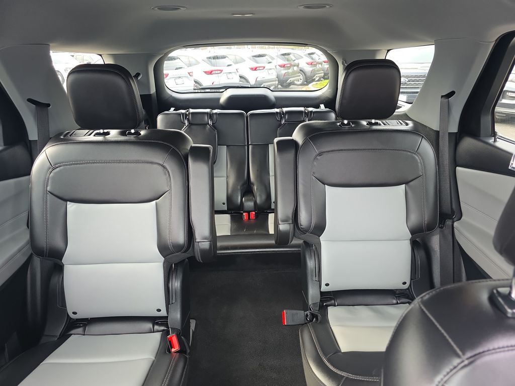 Certified Used 2023 Gray Ford XLT image 37