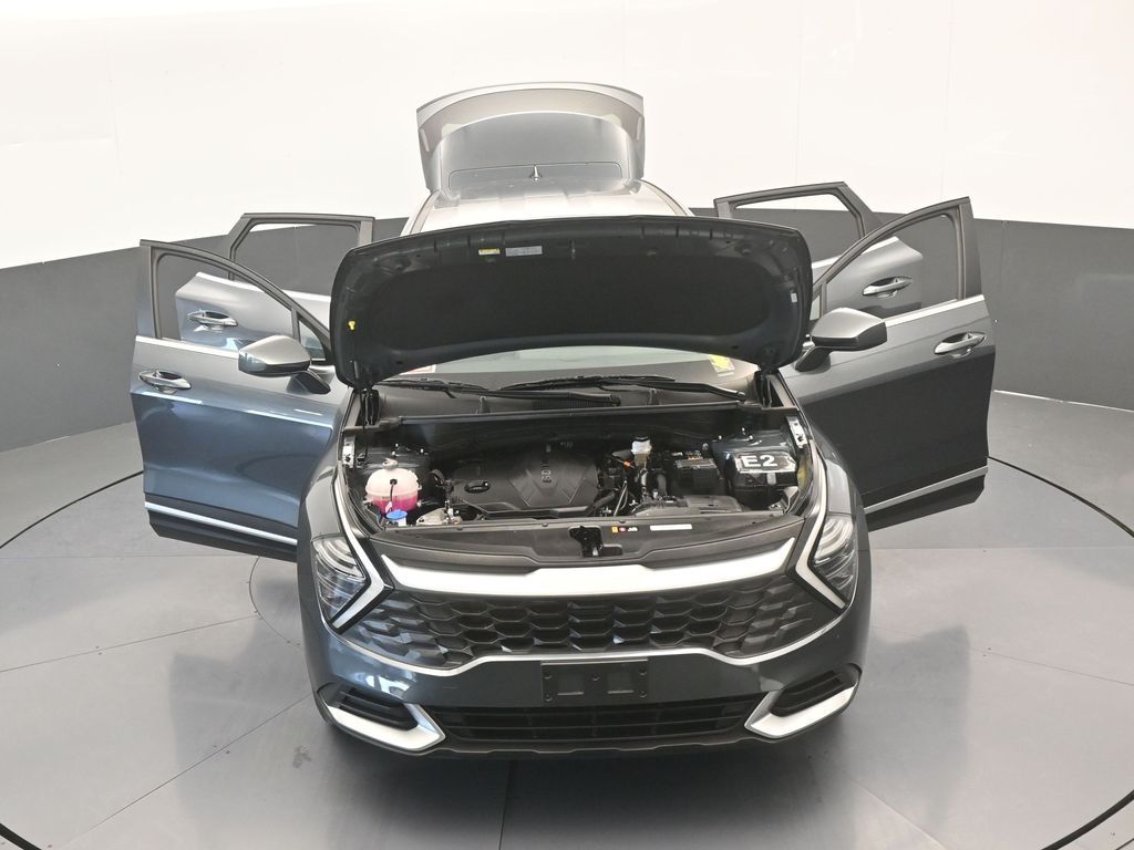 Used 2024 Gravity Gray Kia LX image 64