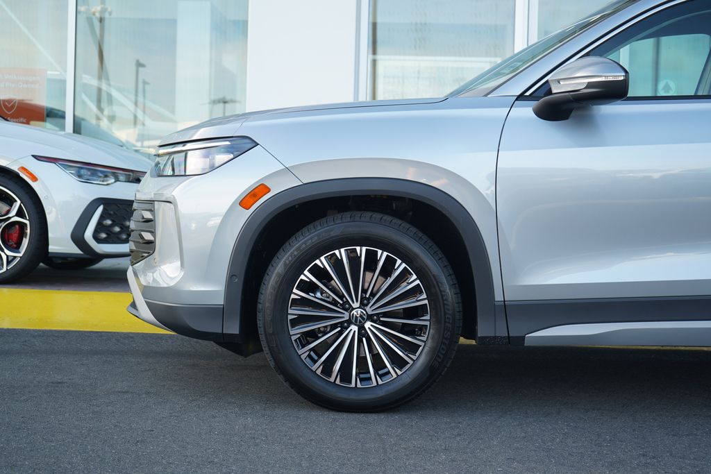 Thumbnail: 2026 Volkswagen Tiguan - 2