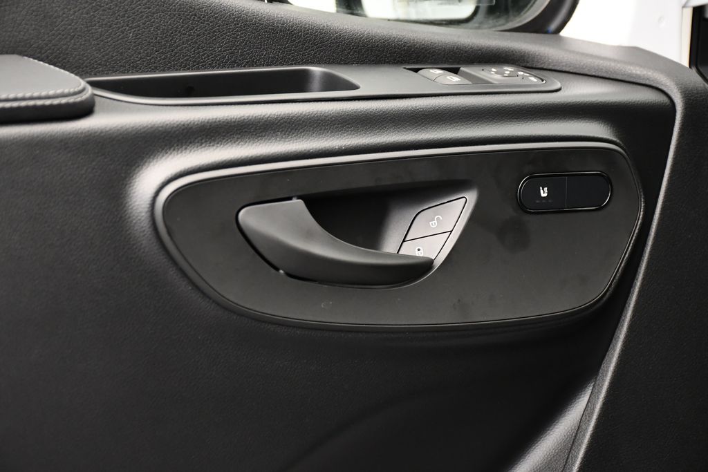 Thumbnail: 2026 Mercedes-Benz Sprinter - 23