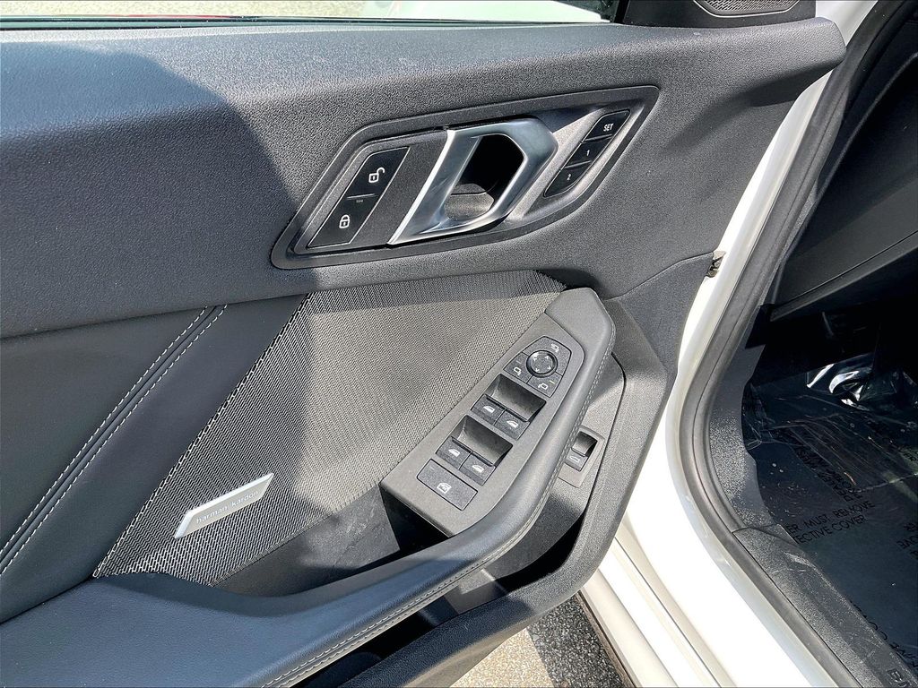 2025 BMW 2 Series — photo 38