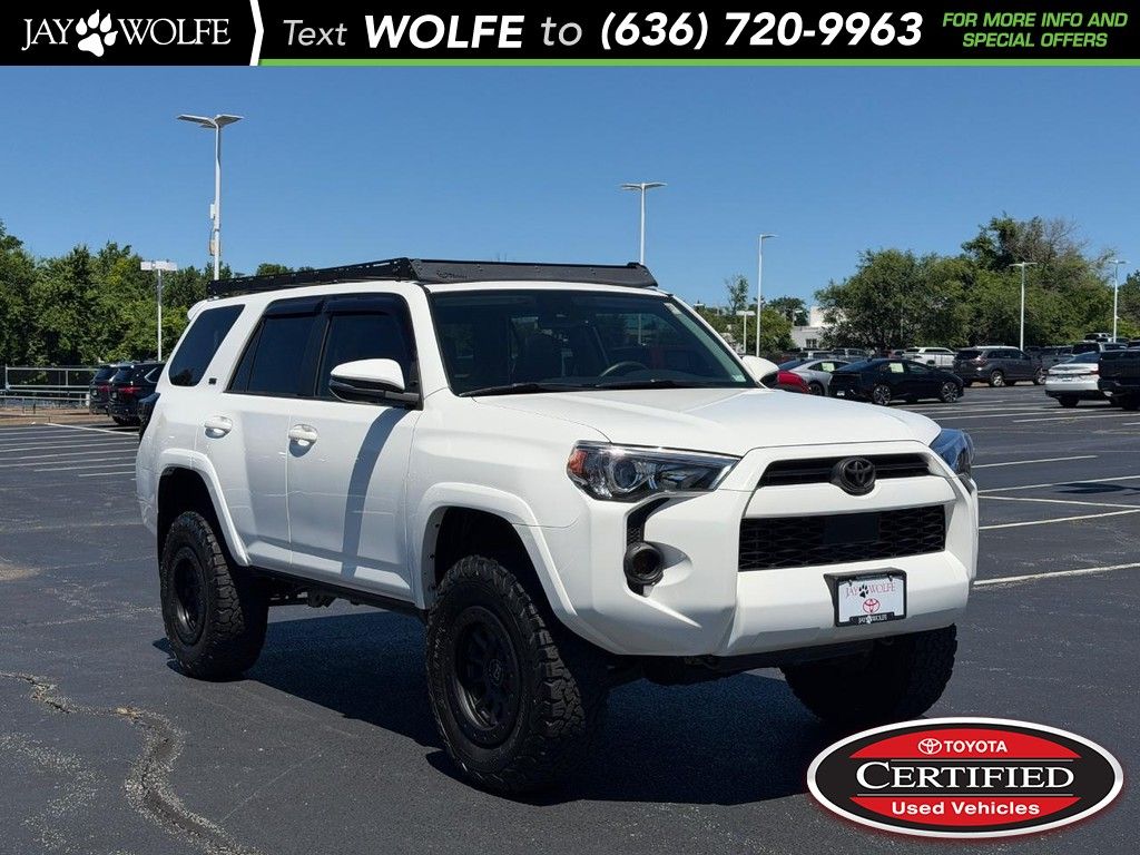  2021 Toyota 4Runner SR5 Premium 4WD   