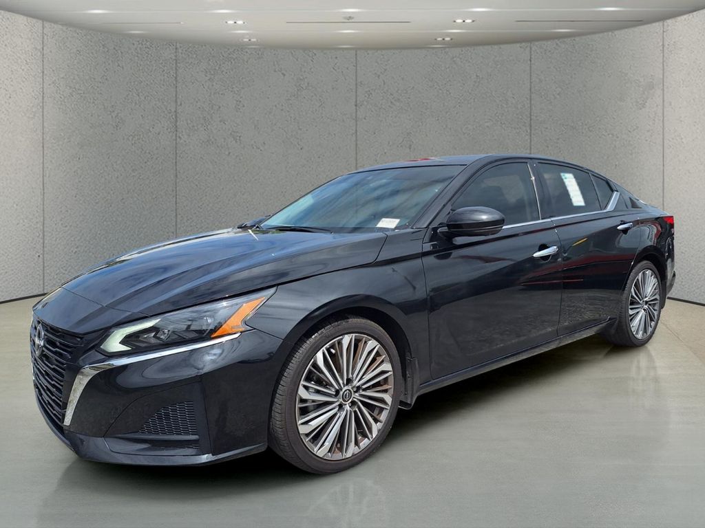 2025 Nissan Altima 2.5 SL