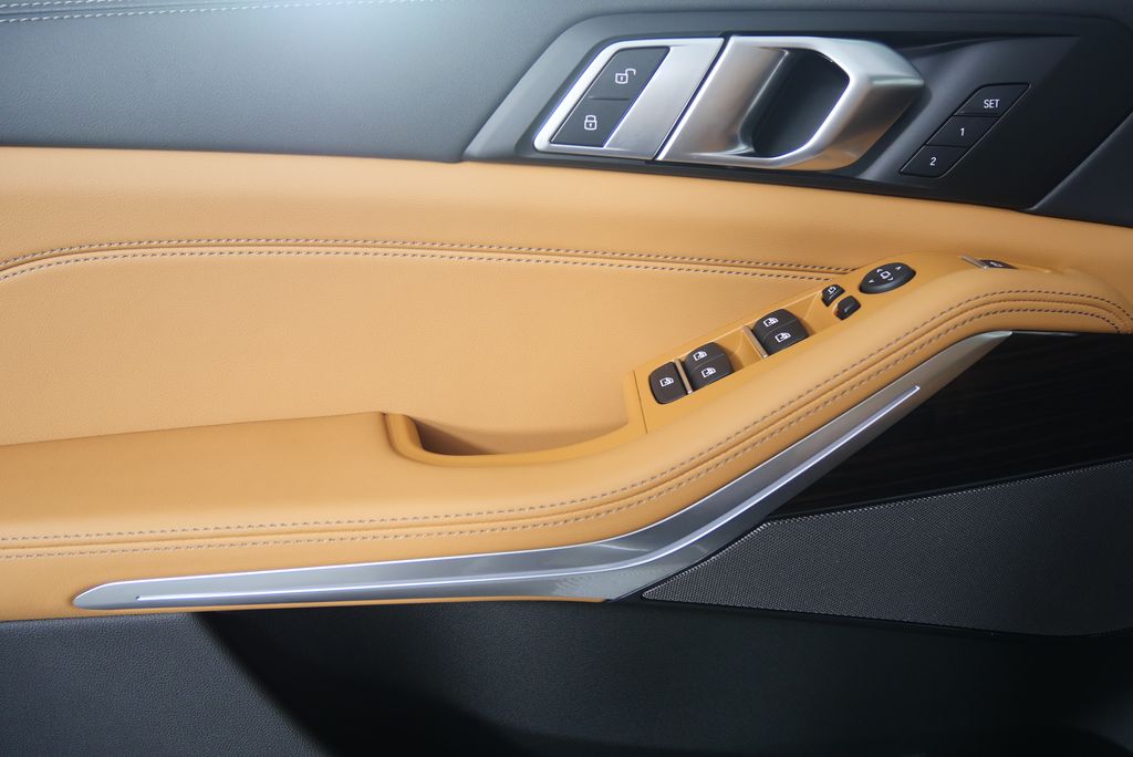 Thumbnail: 2026 BMW X5 - 8