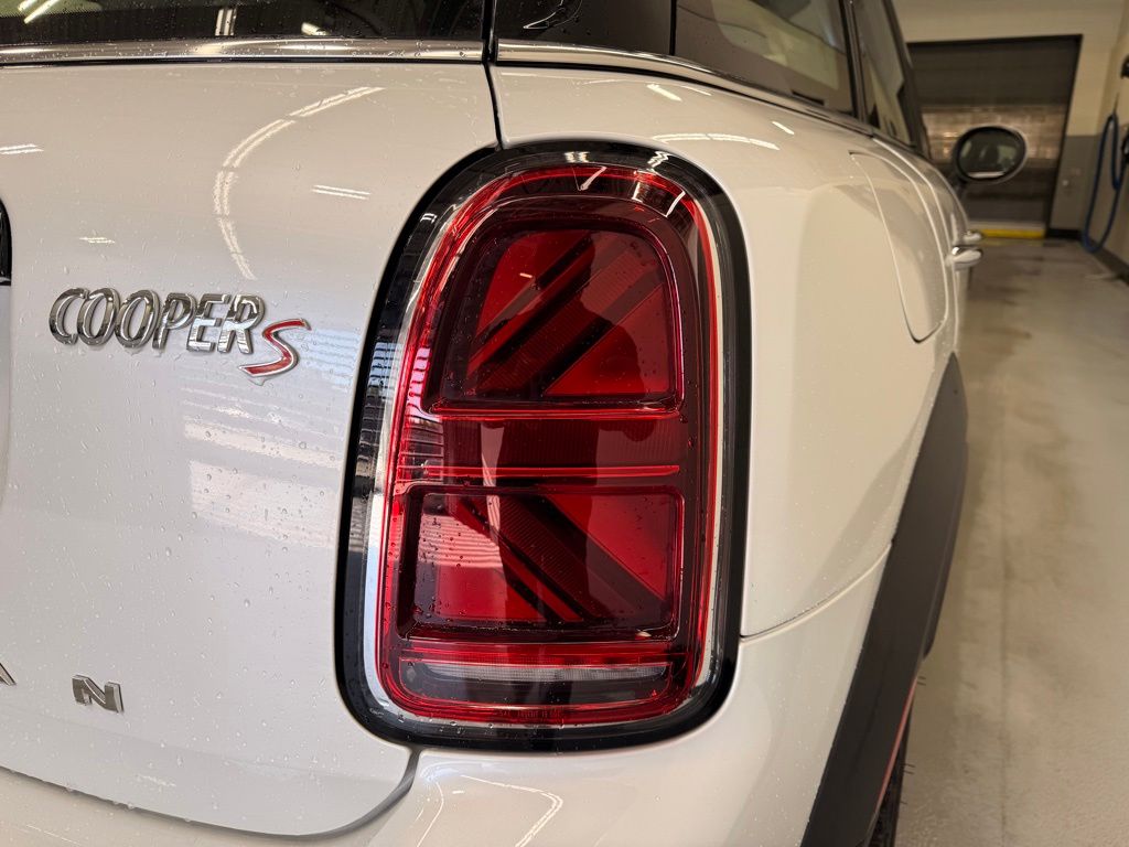 Thumbnail: 2024 MINI Cooper Countryman - 3