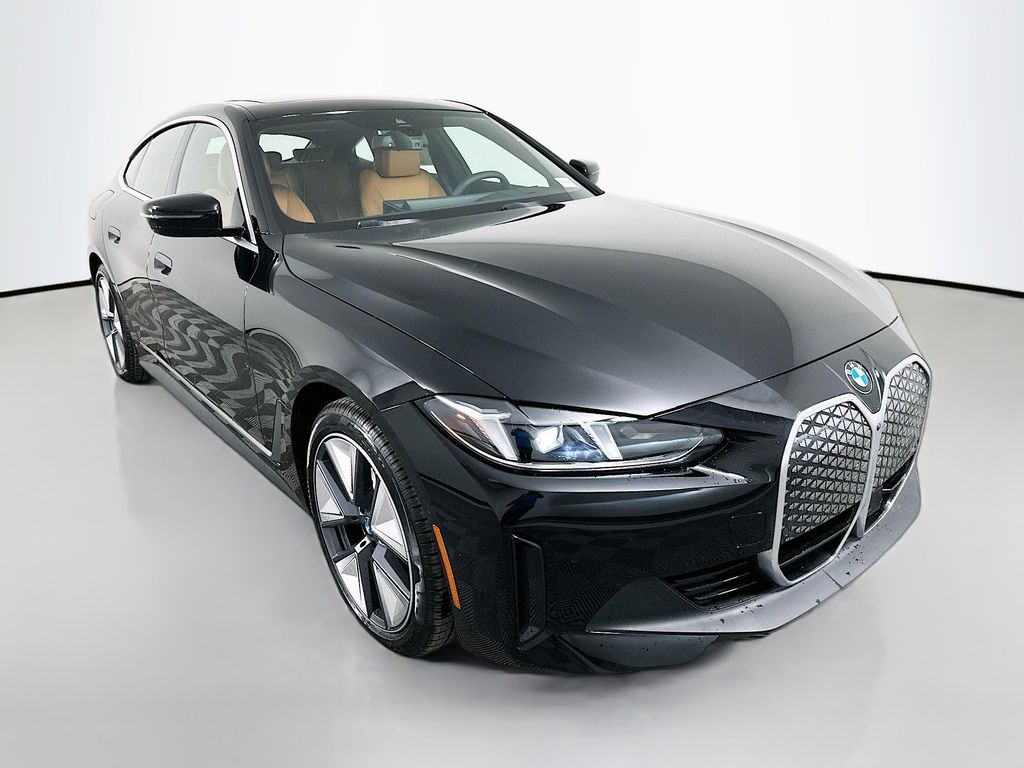 Thumbnail: 2026 BMW i4 - 3