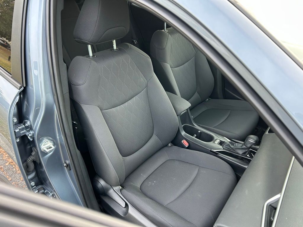 Thumbnail: 2024 Toyota Corolla Cross - 15